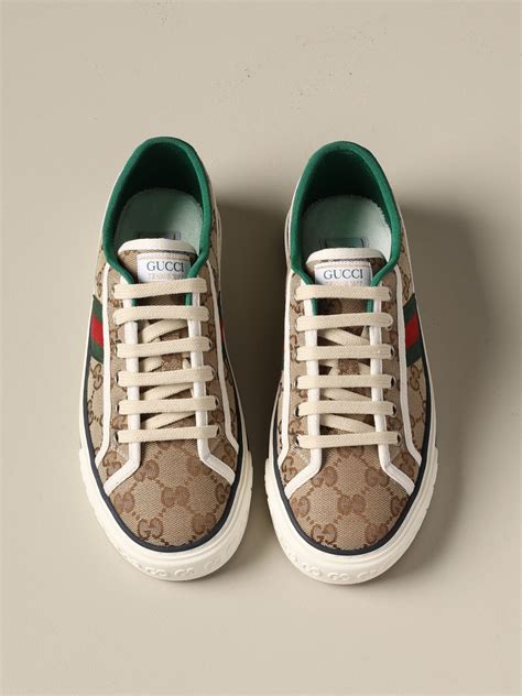 gucci tennis retro.